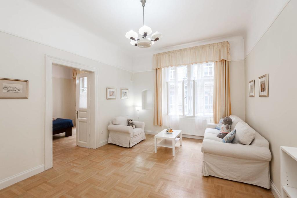 Historic Centre-Spacious Apartment Прага Екстер'єр фото